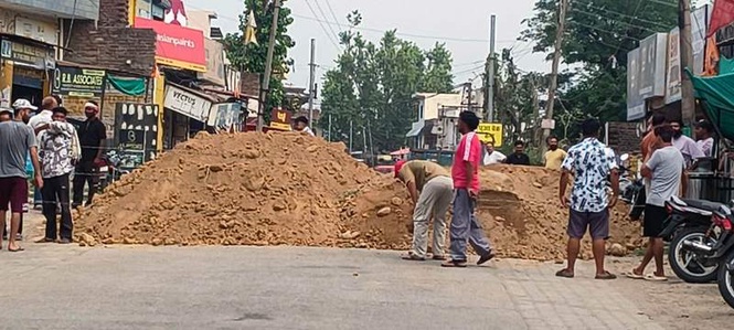 Image from: Himachal man reclaims ancestral land after 14-year legal battle, road connectivity hit after court order