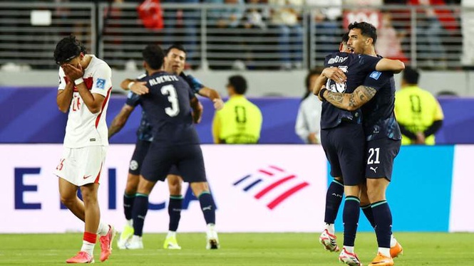 Image from: World Cup 2026: Turkey crash out after defeat to ten-man Paraguay