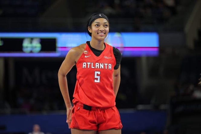 Image from: Angel Reese breaks WNBA record with fastest 1,000 rebounds in league history