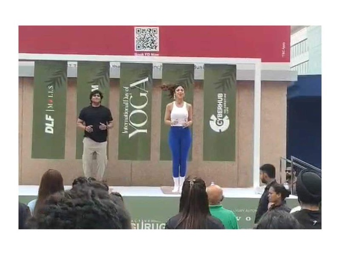 Image from: Shilpa Shetty participate in International Yoga Day celebrations 2026