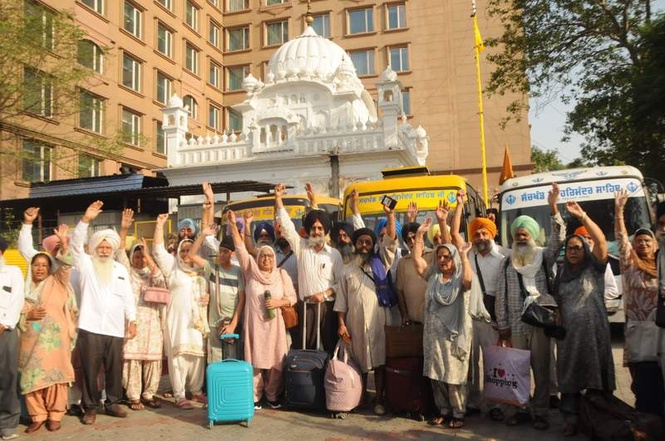 Image from: 290-member Sikh jatha departs for Pakistan to attend Maharaja Ranjit Singh’s death anniversary events