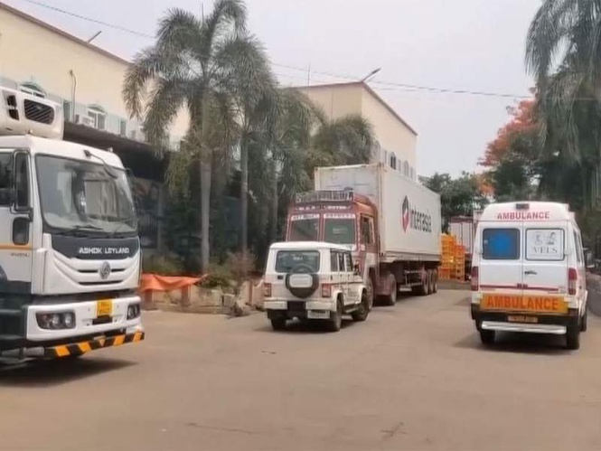 Image from: Ammonia gas leak: NDRF CBRN Special team deployed for rescue operations in Tiruvallur