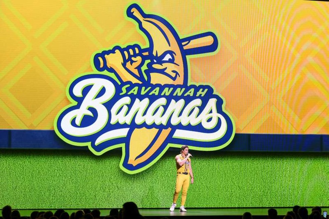 Image from: Savannah Bananas surprise Cincinnati crowd with pinch-hit appearance from Reds Hall-of-Famer