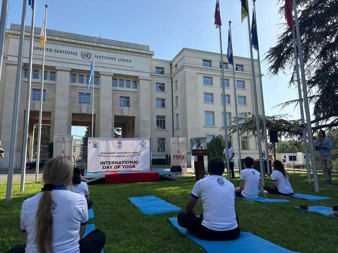 Image from: UN Geneva marks International Day of Yoga at ’Palais des Nations’