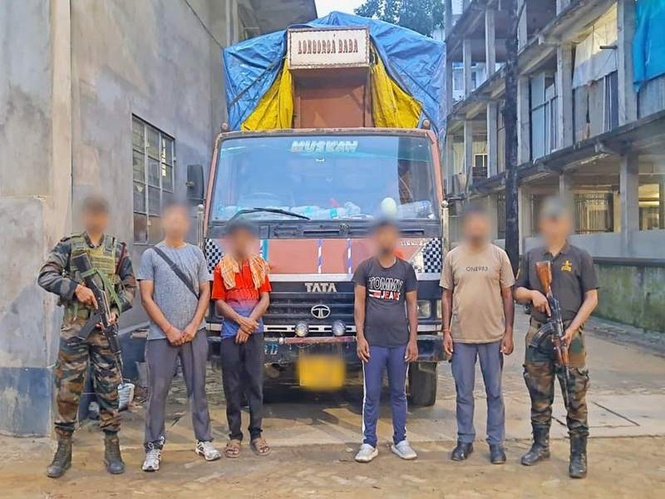 Image from: Assam Rifles, DRI seize poppy seeds worth Rs 1.31 crore in Assam's Cachar district