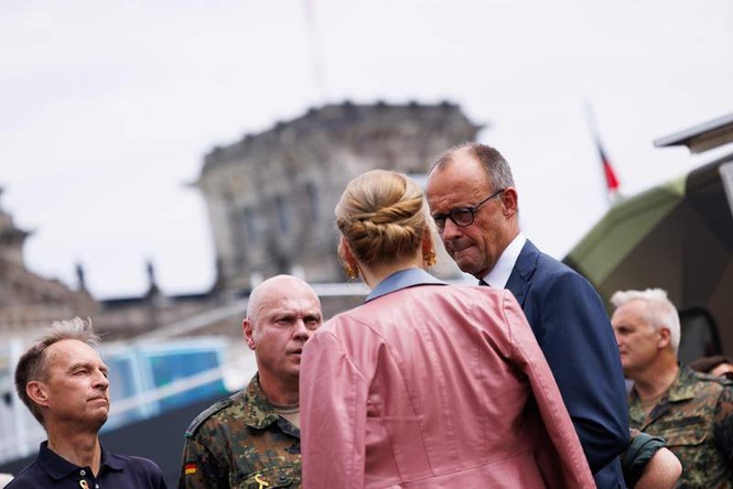 Image from: German rearmament sparks anti-war protest at Berlin Veterans Day event
