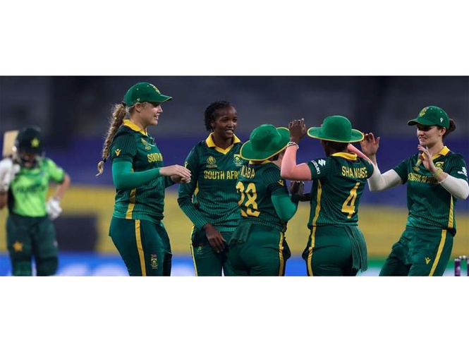 Image from: Women's T20 WC: Marizanne Kapp stars as South Africa stun India in thrilling six-wicket win