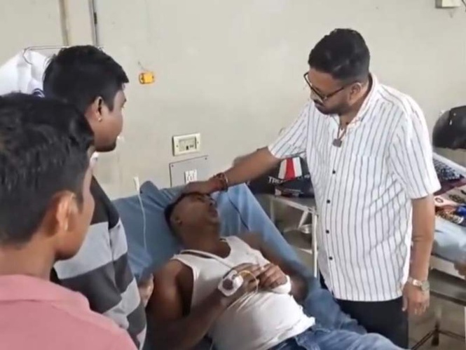 Image from: Treatment cost will be borne by government: West Bengal Tourism Minister visits injured victims of NH-27 bus-lorry collision