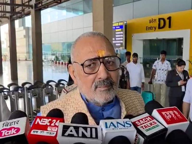 Image from: 'TMC almost destroyed Bengal through looting': Giriraj Singh backs PM Modi, claims 'second independence' under BJP