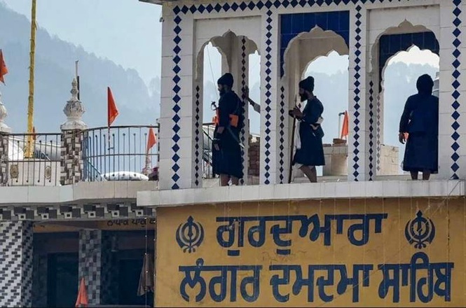 Image from: ’Tense but under control’: Nihang Sikhs remain camped at Uttarakhand gurdwara