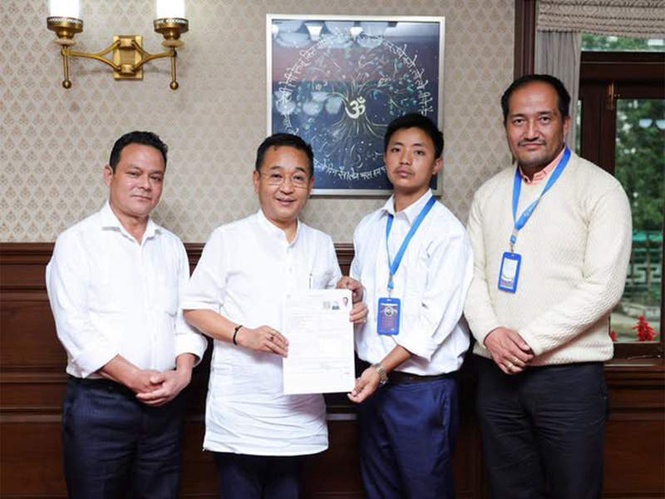 Image from: Sikkim CM Tamang submits SIR form, urges citizens for timely participation