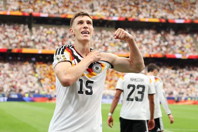 Image from: Germany head coach addresses World Cup-ending injury to in-form defender Nico Schlotterbeck
