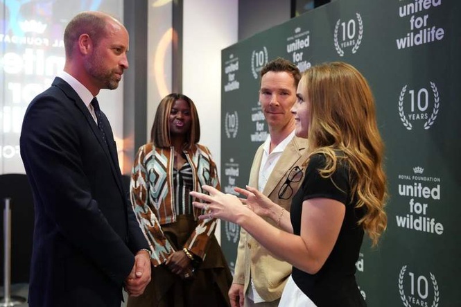 Image from: Prince William rubs shoulders with Emma Watson and Benedict Cumberbatch at event