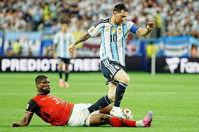 Image from: 'Enjoying the moment': Messi goals record and Argentina in KO rounds