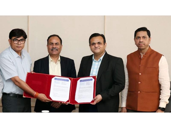 Image from: Chandigarh University Uttar Pradesh Signs MoU with Film Society of India to Establish ’Film Gurukul Studio’ to Nurture Future-ready Filmmakers