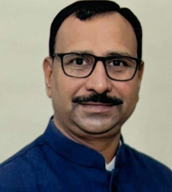 Image from: Haryana Congress MLA condemns lathicharge, tear gas use on Chanot villagers during protest
