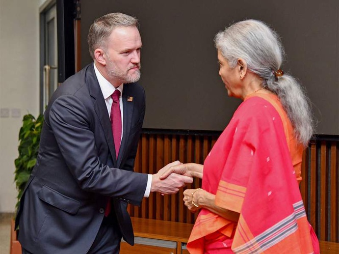 Image from: Sitharaman, USTR Greer hold discussions in Delhi as India-US trade deal talks reach final stages