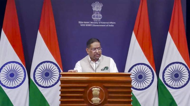 Image from: Dhaka adviser returned on his own volition after being cleared for entry, says India