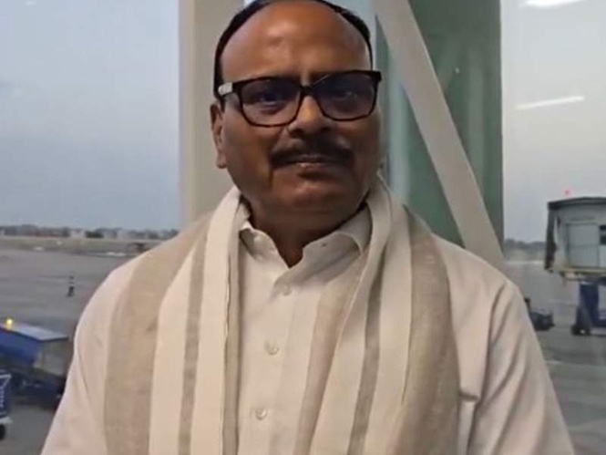 Image from: "Don't play politics with tragedy": UP Dy CM Brajesh Pathak hits back at Akhilesh Yadav over Lucknow fire