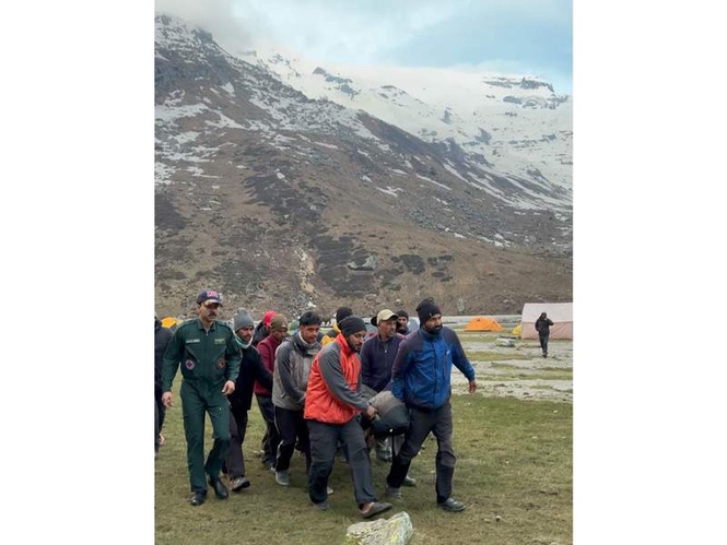 Image from: NCC Mount Deo Tibba expedition team rescues critically injured British cinematographer in daring high-altitude operation
