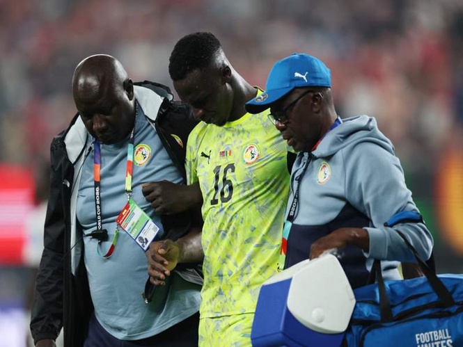 Image from: FIFA World Cup 2026: Senegal goalkeeper Edouard Mendy ruled out of Iraq clash