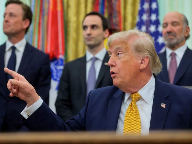 Image from: “Made my job more difficult”: Trump blasts US Senate over resolution limiting war powers, says provided “aid and comfort” to Iran