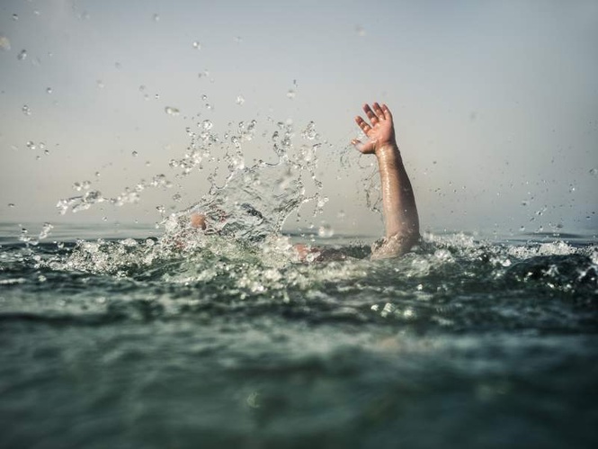 Image from: 15-yr-old canoeing athlete dies after drowning in Rohtak village pond
