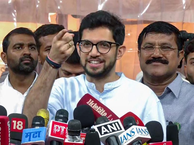 Image from: Aaditya Thackeray accuses BJP of "draining" BMC funds as Mumbai faces severe waterlogging due to heavy downpour