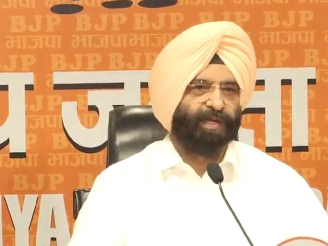 Image from: Delhi Minister Sirsa calls for Punjab CM Mann's arrest, slams "silence" over alleged desecration of guru photos