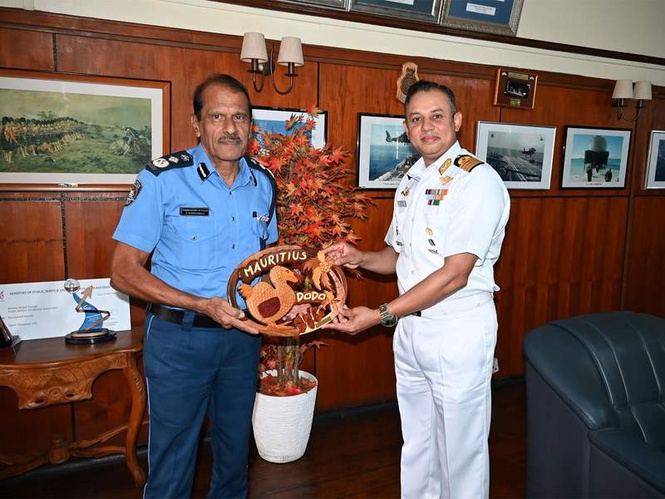 Image from: Indian naval ship Tarkash concludes port call, departs Port Louis, Mauritius