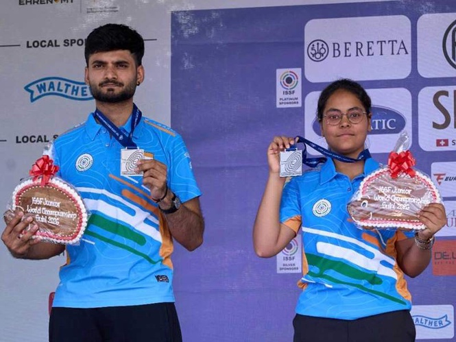 Image from: ISSF Junior World C’ships: India’s Vanshika-Shiva seal silver medal