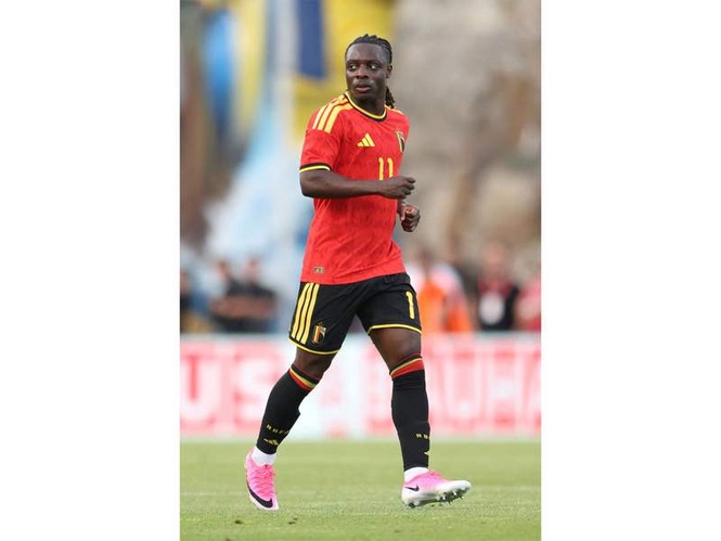 Image from: FIFA World Cup 2026: Jeremy Doku rejoins Belgium squad after birth of son, receives warm welcome from teammates