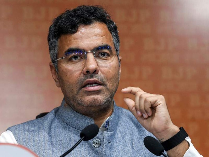 Image from: Delhi: PWD Minister Parvesh Sahib Singh orders structural audit of 44 ageing flyovers, sanctions ₹11 Crore for safety checks