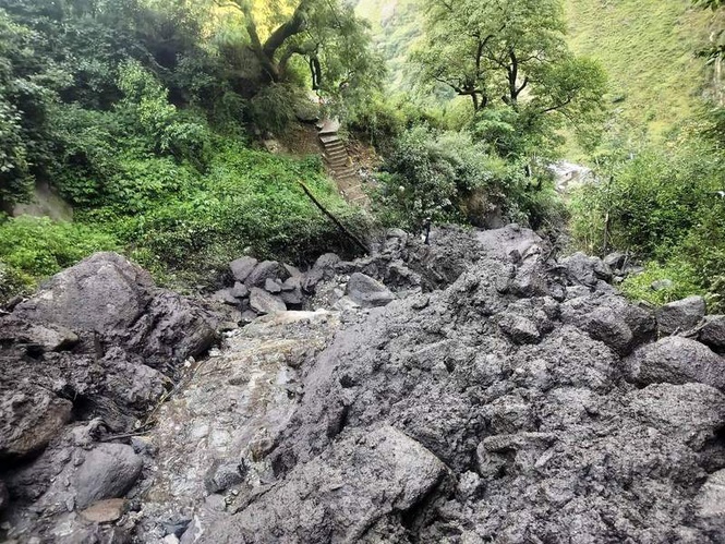 Image from: Himachal: Cloudburst triggers flashflood in Kinnaur village, no casualties