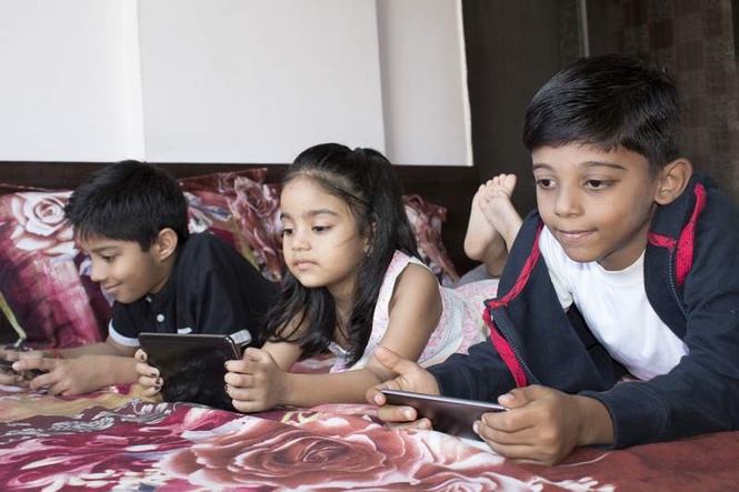 Image from: Should children be banned from social media