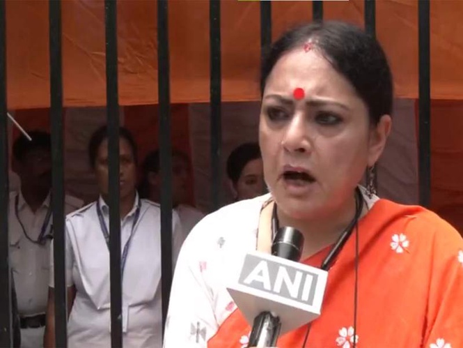 Image from: Kolkata godown collapse: WB minister Agnimitra Paul announces audit of new constructions, vows strict action