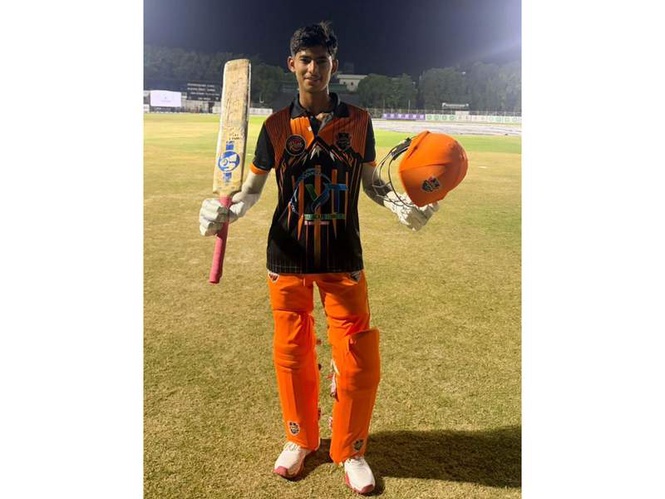 Image from: Tomar's 41-ball century headlines Future Star U-15 opening day