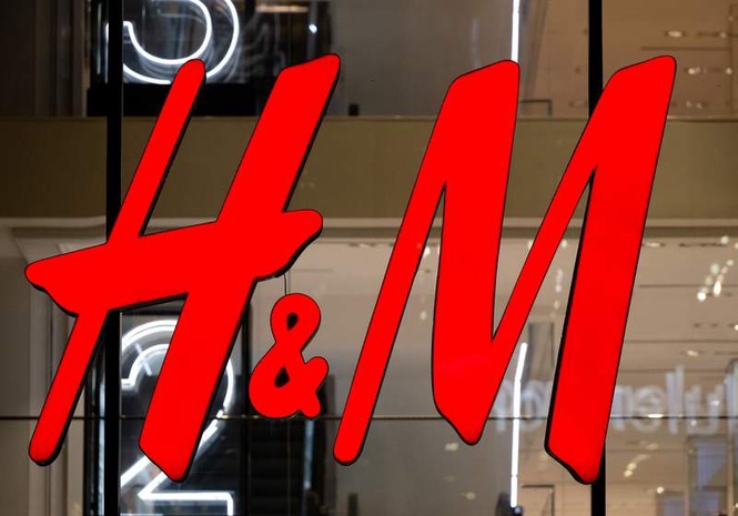 Image from: H&M posts slight profit increase despite weak sales