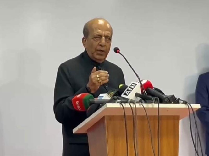 Image from: India to resume tourist visas for Bangladesh nationals from Sunday: High Commissioner Trivedi