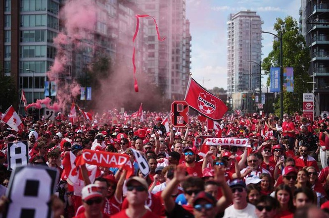 Image from: 'Journey isn't over' - Canada thank fans after leaving Vancouver