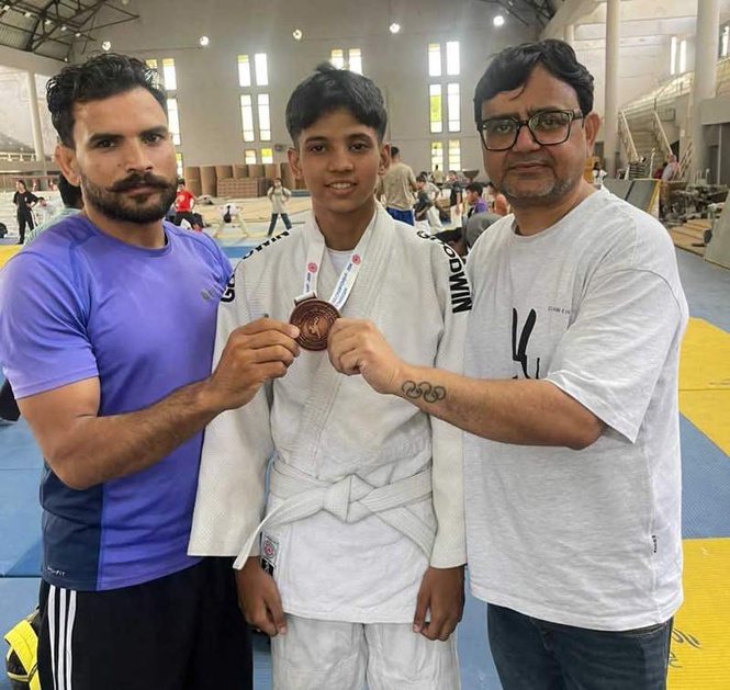 Image from: Ludhiana judoka Manvi’s national bronze adds to growing list of honours