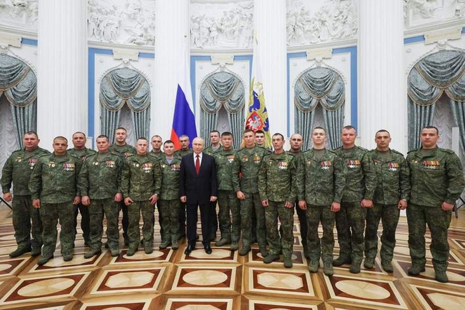 Image from: Desperate Vladimir Putin faces public revolt as he's forced to call up even MORE men to face Ukraine