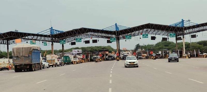 Image from: Haryana: Barrier-free toll collection begins at Gharaunda on NH-44
