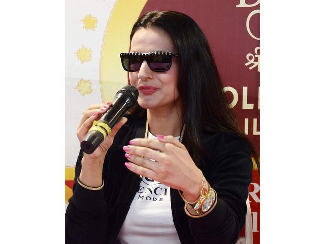 Image from: "My heart n soul forever!!!": Ameesha Patel remembers her 'angel grandma' on birth anniversary
