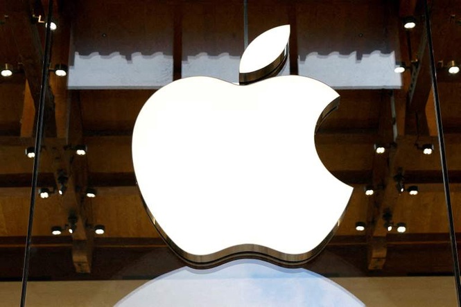 Image from: Apple hikes MacBook, iPad prices by 20-42 per cent