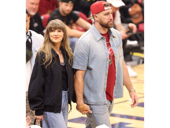 Image from: Taylor Swift, Travis Kelce's wedding destination confirmed; plans include 2,000-guest celebration