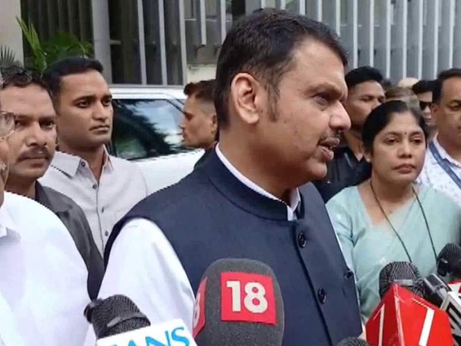 Image from: "Something beyond imagination": Maharashtra CM Fadnavis expresses shock over Ketan Agrawal's murder