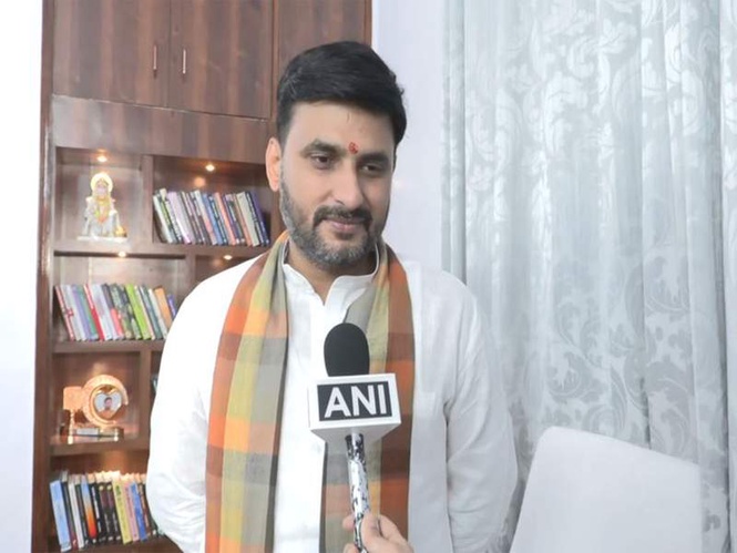 Image from: "What transpired at the Ram Mandir was certainly shameful":  BJP leader Neeraj Singh commends CM Yogi's prompt action on Ram Mandir donation row