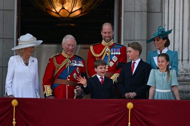 Image from: Royal Family net expenditure rises by nearly 40% in one year