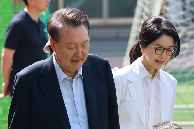 Image from: South Korea’s former first lady sentenced to seven years in prison